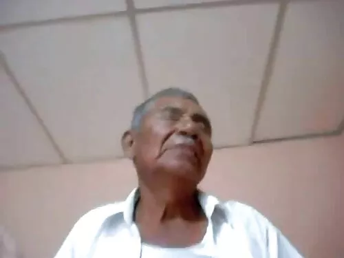 મંત્રમુગ્ધ કરનાર સેક ...