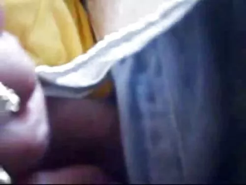 સફેદ સ્ટોકિંગ્સમાં મ ...